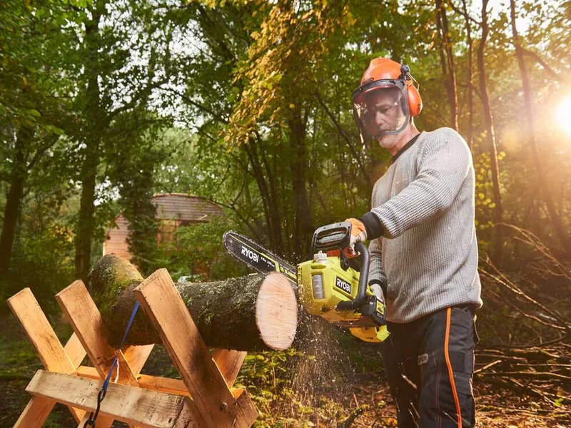 Ryobi RY36CSX35A-150 - Tronçonneuse à batterie 36 V 5 Ah - Guide de 35 cm