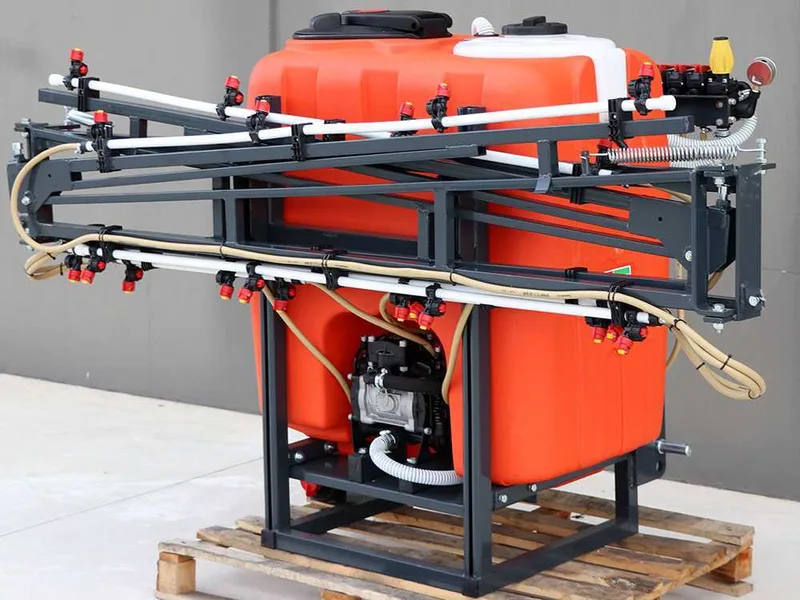 Dal Degan MANDA 300L - Pulvérisateur pour désherbage à tracteur - Cuve 300L - Barre 10 m - Pompe BP 60K