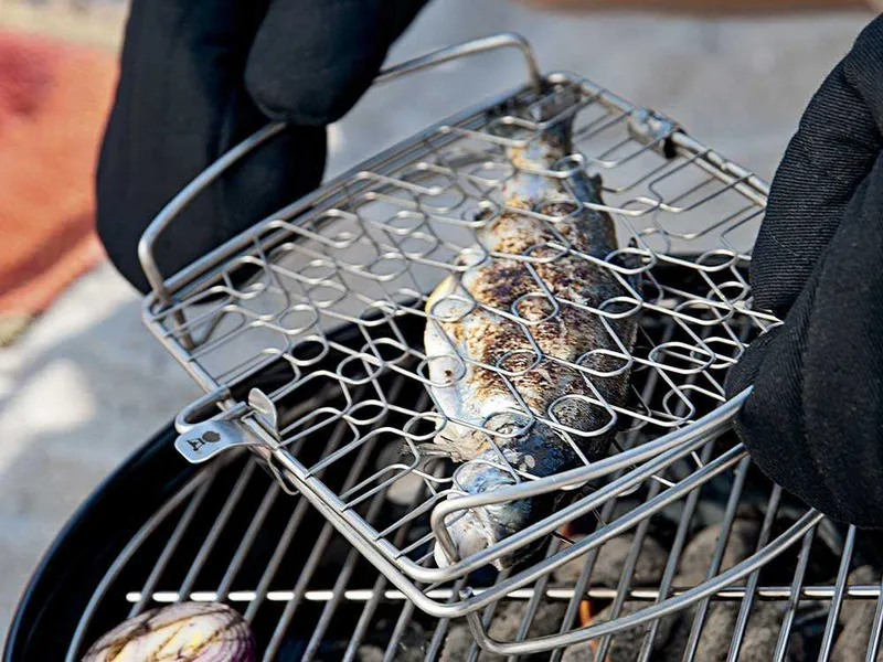 Petite grille à poisson Weber