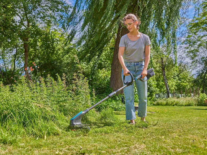 Gardena PowerTrim 30/18V P4A - Coupe-bordure à batterie