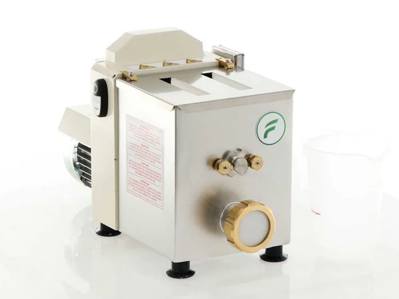 Fama MINI - Machine à pâtes professionnelle 2 en 1 - Pétrissage et extrusion