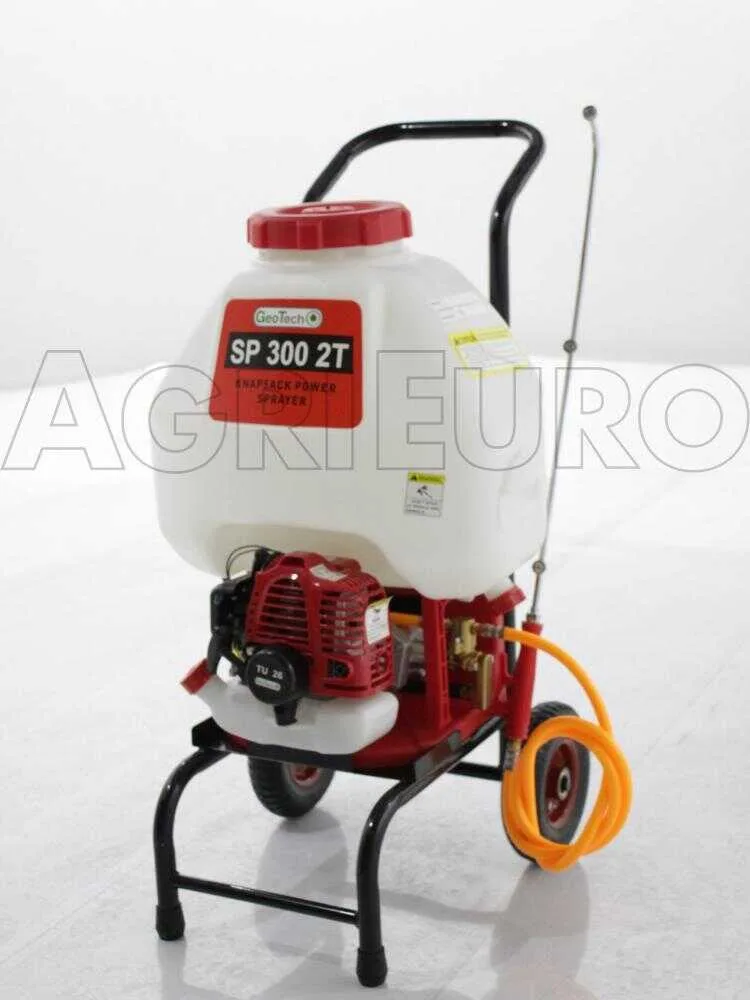 Pulvérisateur thermique avec chariot ou à dos GeoTech SP 300 2T moteur essence 2 temps