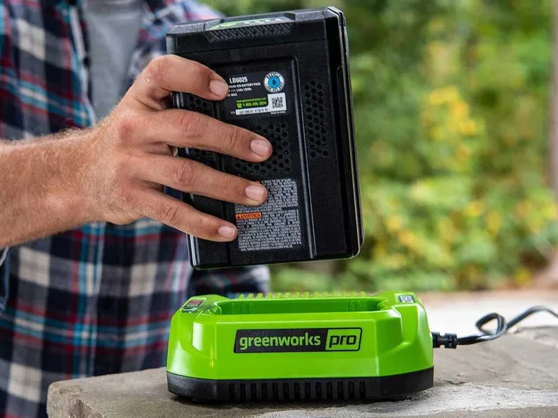 Starter kit Greenworks Batterie 60V 2Ah + Chargeur