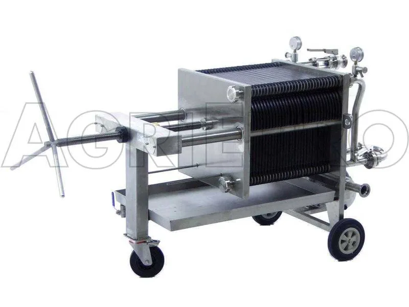 Enotecnica Pillan FC43 - Filtre à plaques professionnel FC43 de 30 cartons 40x40 cm - châssis/pompe acier INOX