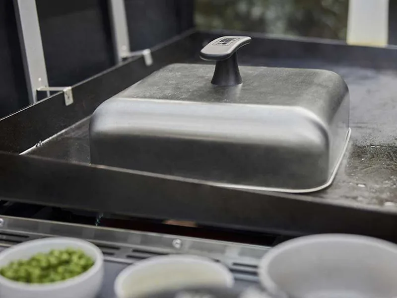 Cloche pour cuisson à l'étouffée Weber