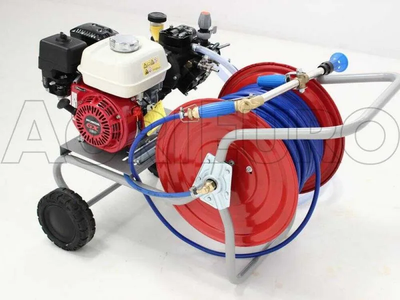 Groupe motopompe de pulvérisation Comet APS 41 avec moteur à essence Honda GX 160 et chariot