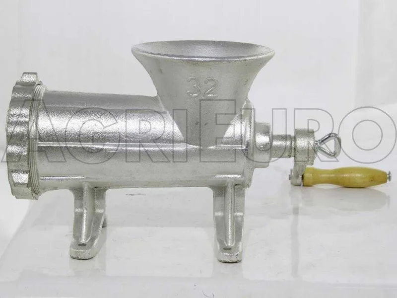 Reber 8684N n°32 - Hachoir à viande manuel à manivelle de table - en fonte