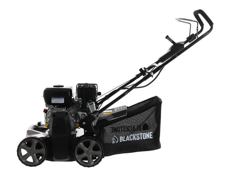 BlackStone AR400 - Aérateur à lames fixes - Moteur B&S CR950