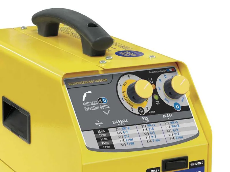 GYS Easymig 130 - Poste à souder Inverter (MIG/MAG : GAZ, NO GAZ et MMA) - à courant continu (DC)