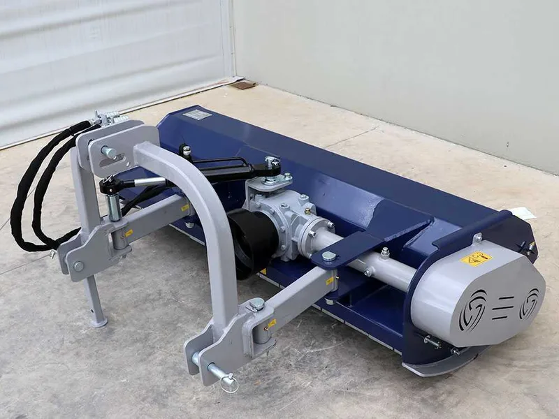 BullMach MAIA 115 SH - Broyeur sur tracteur - Série médium - À déport hydraulique