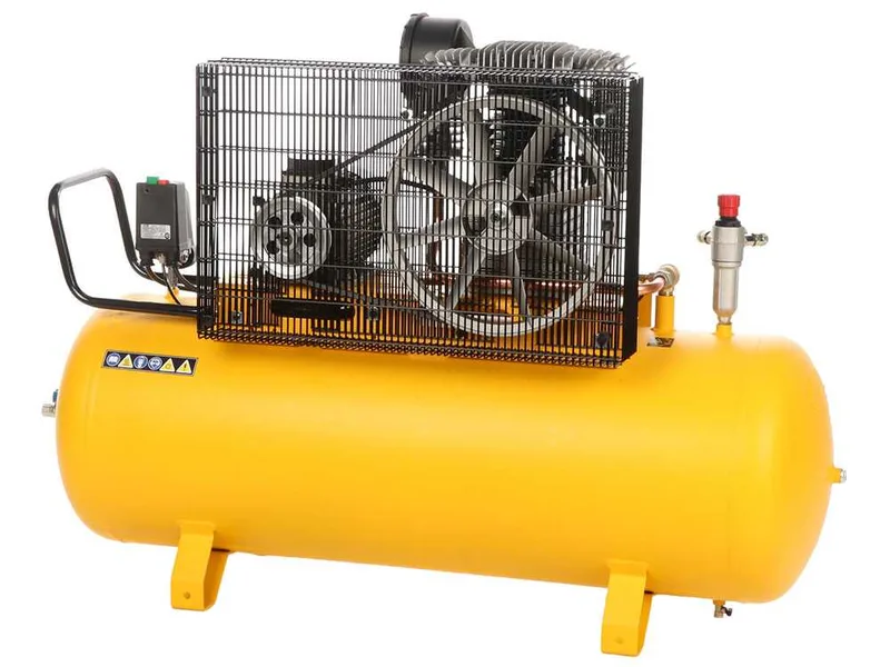 DEWALT DXCMB4T200HCE - Compresseur d'air électrique triphasé par courroie - Moteur 4 CV – 200 L
