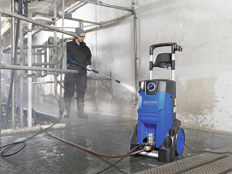 Nettoyeur haute pression électrique à eau froide Nilfisk MC 3C-170/820 EU