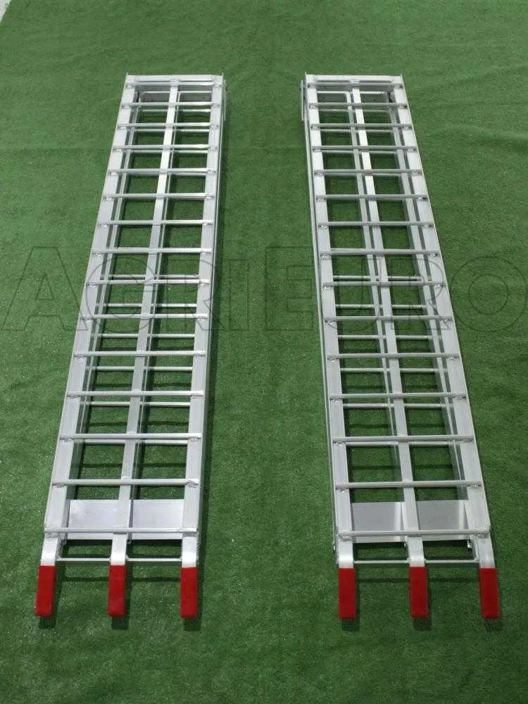 Couple de rampes de chargement 310 cm pliables en aluminium pour autoportée, quad, etc...