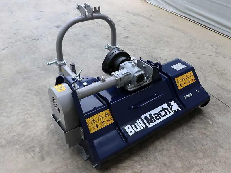BullMach ERMES 85 S - Broyeur sur tracteur - Série légère - À déport manuel