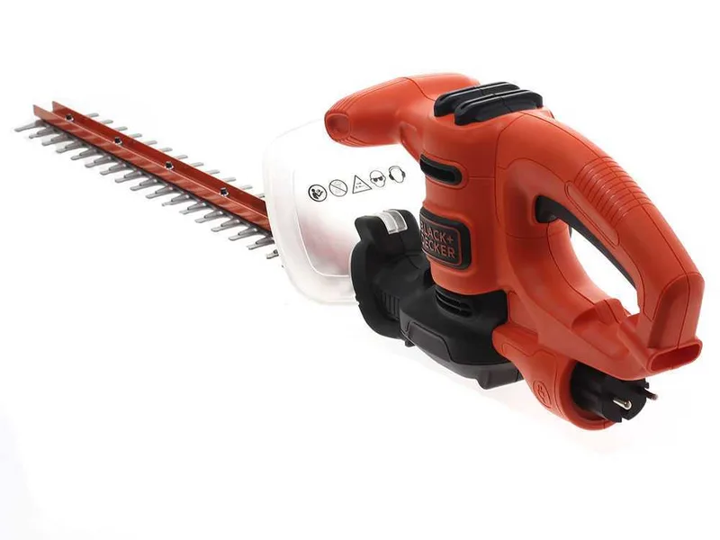 Black & Decker BEHT251-QS - Taille-haie électrique avec lamier de 50 cm - 450W