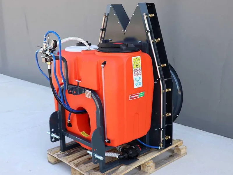 Dal Degan SATURN 200L - Atomiseur porté à tour avec attelage pulvérisation sur tracteur - Pompe APS 51