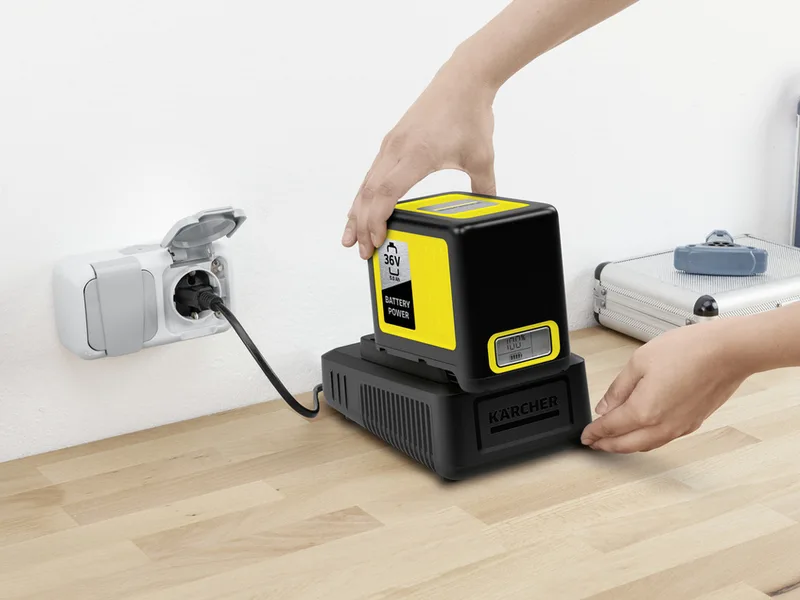 Kit de démarrage Chargeur et batterie Karcher 36V 5 Ah