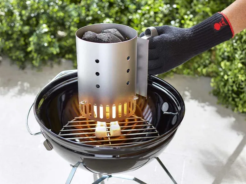 Cheminée d'allumage compacte Rapidfire Weber