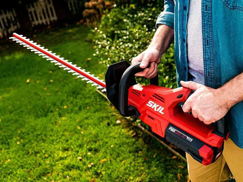 SKIL 0480 CA - Taille-haie à batterie - 40V/2.5Ah - Lame de 65 cm