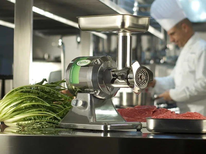 Fama TS12 - Hachoir à viande électrique - Groupe de hachage en fonte - 230V