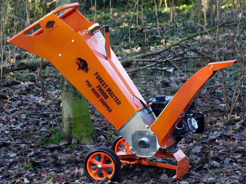 Forest Master FM9DD - Broyeur thermique - Moteur à essence LCT de 9 CV