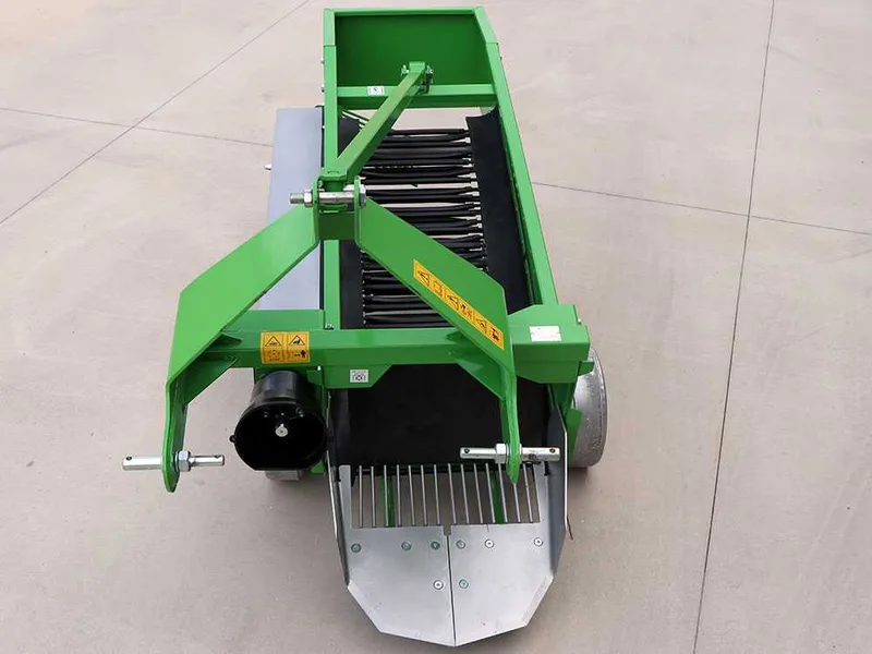 Bomet UPUS - Arracheuse de pommes de terre à tapis avec revêtement en caoutchouc - Rangée simple - Pour tracteurs avec attelage à trois points