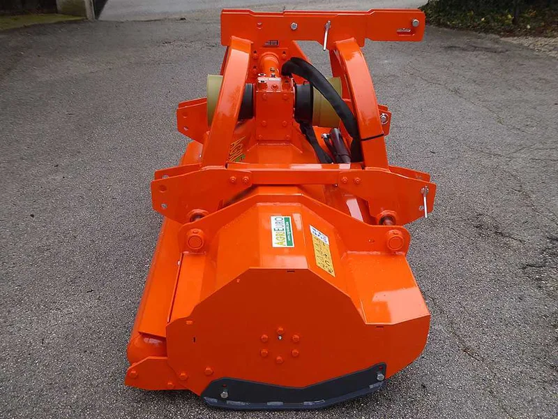 Top Line R-PS 180 - Broyeur pour tracteur - Série lourde - Réversible - Déport hydraulique