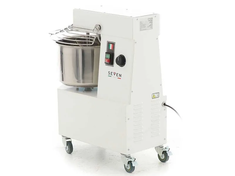 Pétrin à spirale Seven Italy GH 15M - 230 V - Avec roues et Minuterie