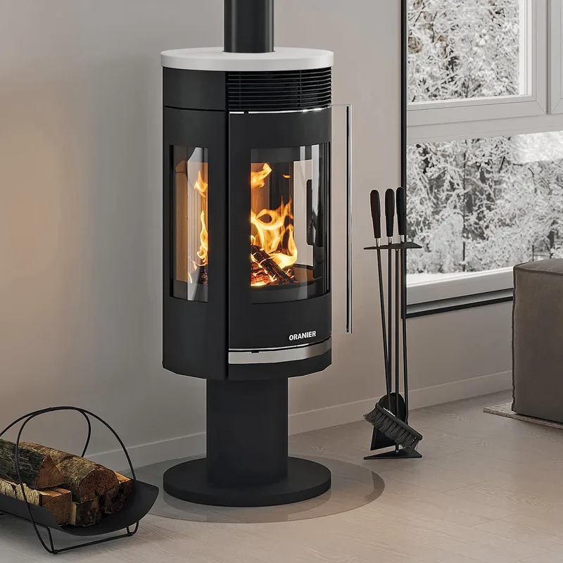 Poêle à bois Oranier Rota Twist en acier noir / Plaque supérieure en céramique blanc soie