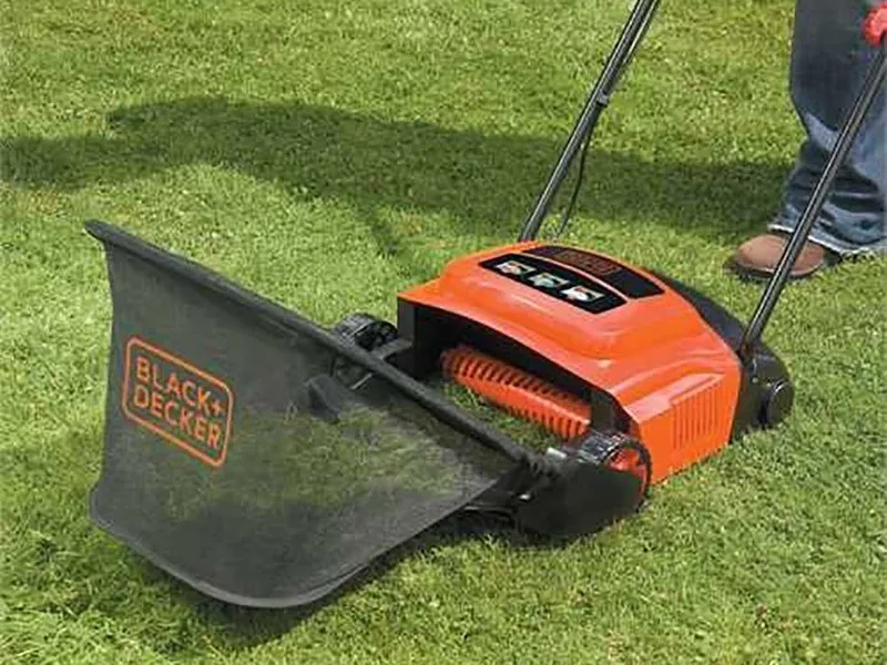 Black & Decker GD300-QS - Aérateur électrique