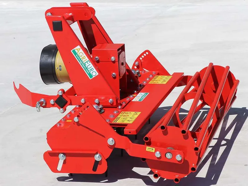 Herse rotative ultra-légère RO 120 - largeur de travai 120 cm - 14 lames Série ultra-légère - Prise de force anti-horaire (Rotation vers la gauche)