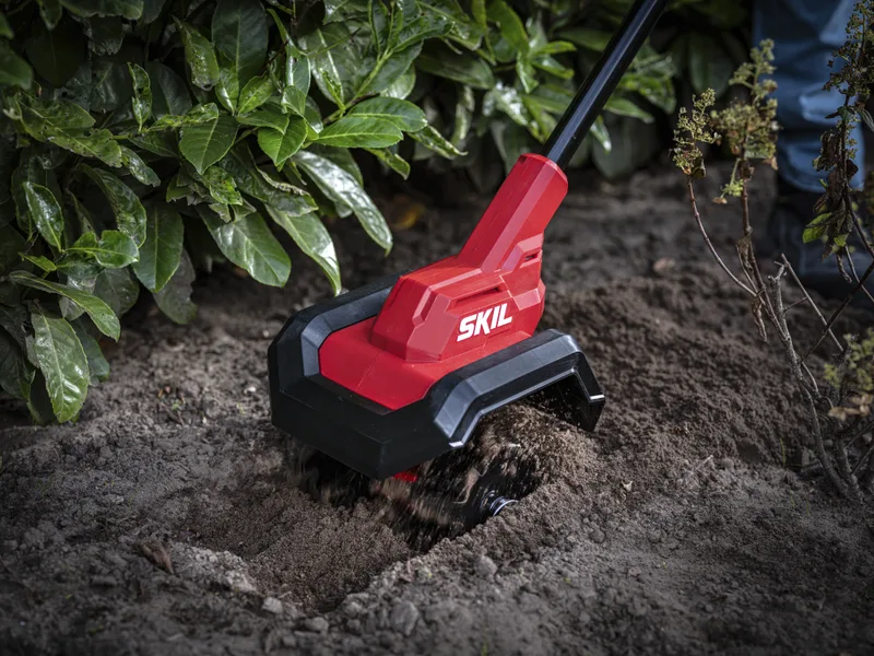 Skil 0690CA - Motobineuse à batterie 20 V / 5 Ah
