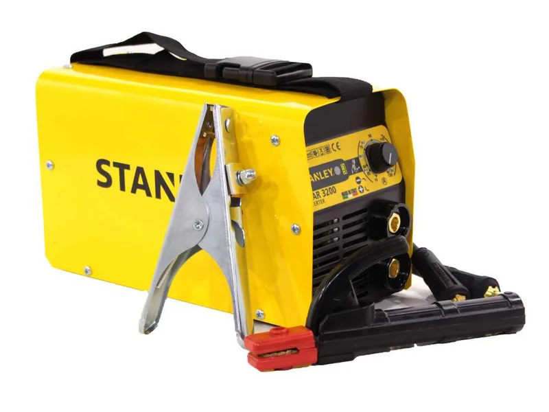 Poste à souder inverter MMA Stanley STAR 3200 - 130A max - 230V - cycle @155A - kit