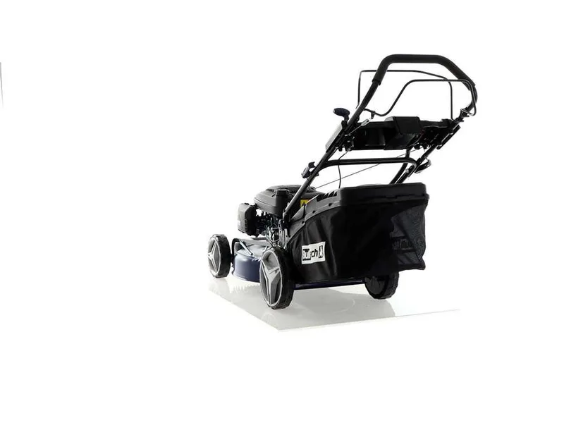 BullMach ACHILLE 51 E - Tondeuse à gazon thermique tractée - Moteur de 224 cm³ - Démarrage électrique