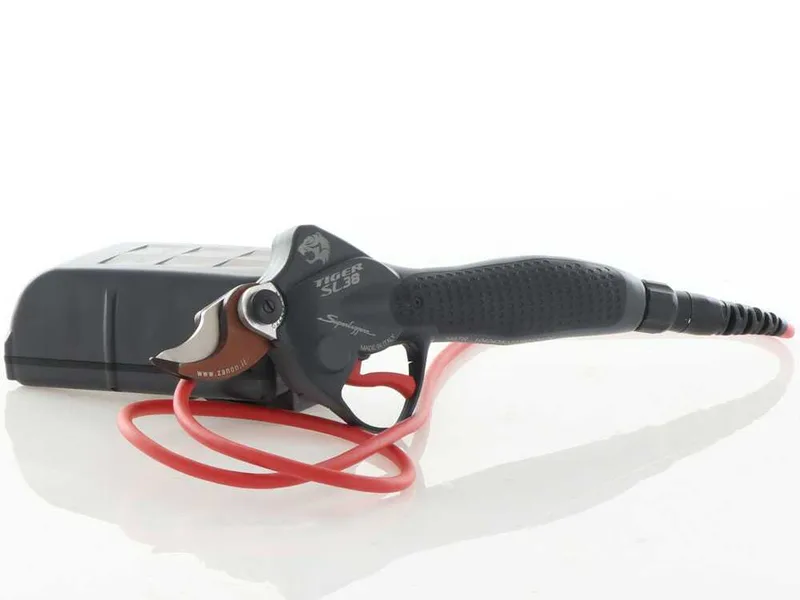 Zanon TIGER SL 38 - Sécateur électrique de taille sur perche fixe - 50.4V 3.2Ah - 100 cm - Diamètre de coupe 38 mm