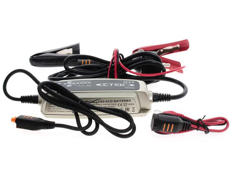 CTEK XS 0.8 - Chargeur de batterie et mainteneur de charge automatique - batteries de 12V - 6 étapes