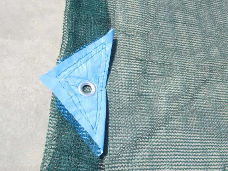 N. 1 Filet anti-épines et anti-arrachage pour récolte 12x12m avec fente, 1 filet en toile 95g/m2