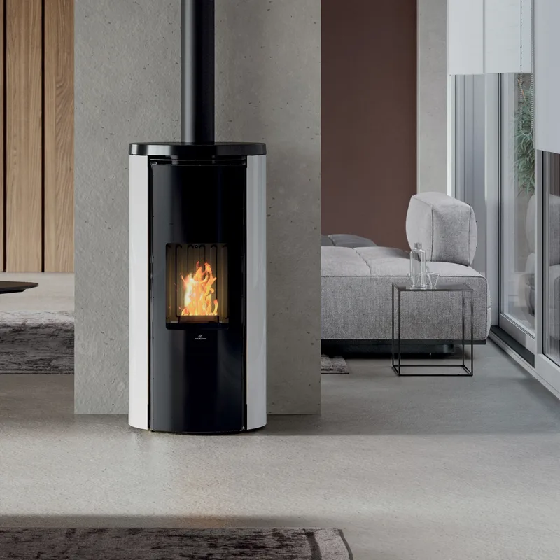 Edilkamin Celia Air Tight Plus poêle à granulés acier noir / verre blanc