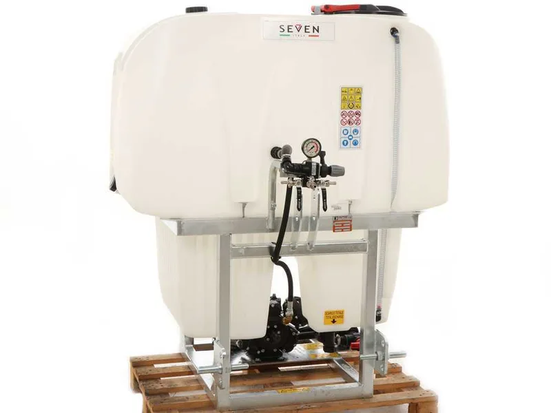 Seven Italy - Groupe de pulvérisation à tracteur compact - Capacité 600 L - Pompe APS71