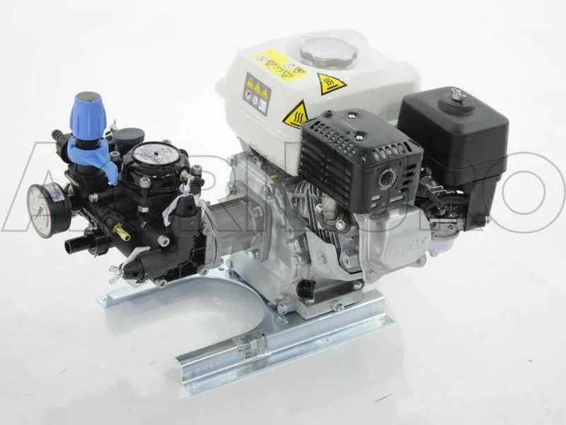 Motopompe thermique équipée de pompe Comet MC 25 de pulvérisation Honda GP 160
