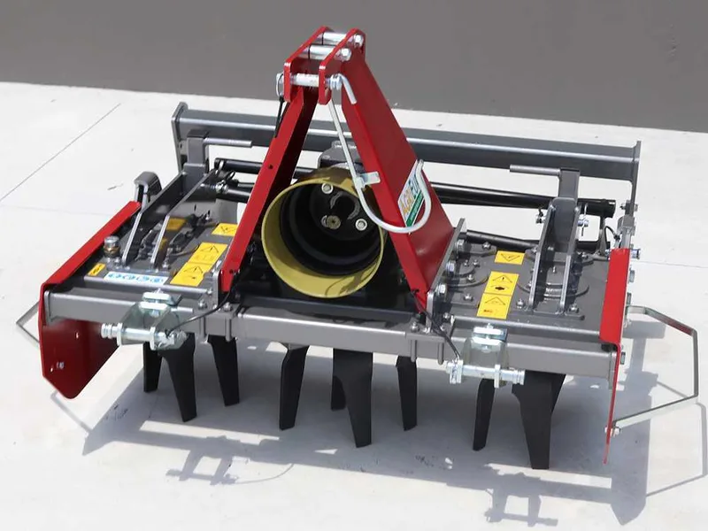Herse rotative légère RF110 - largeur de travail 110 cm - 10 lames série légère - Rouleau à cage