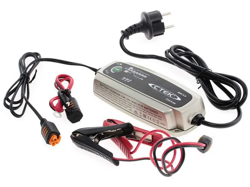 CTEK MXS 3.8 - Chargeur de batterie et mainteneur de charge automatique - batteries de 12V - 7 étapes