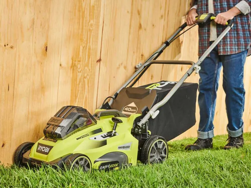 Tondeuse à batterie ryobi RLM36X41H50PG - MAX power 36V - 5Ah - bac de 45 L - coupe de 40 cm
