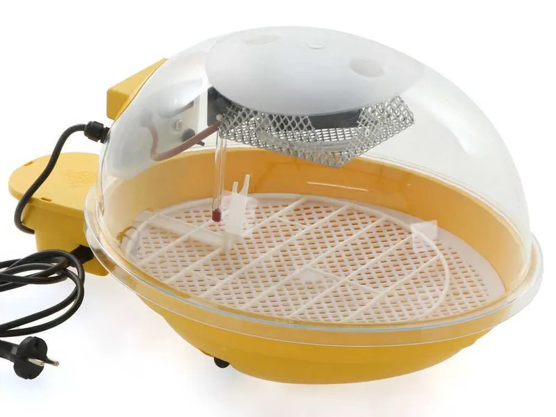 FIEM Smart Digitale 24 jaune - Couveuse pour œufs automatique - 24 œufs