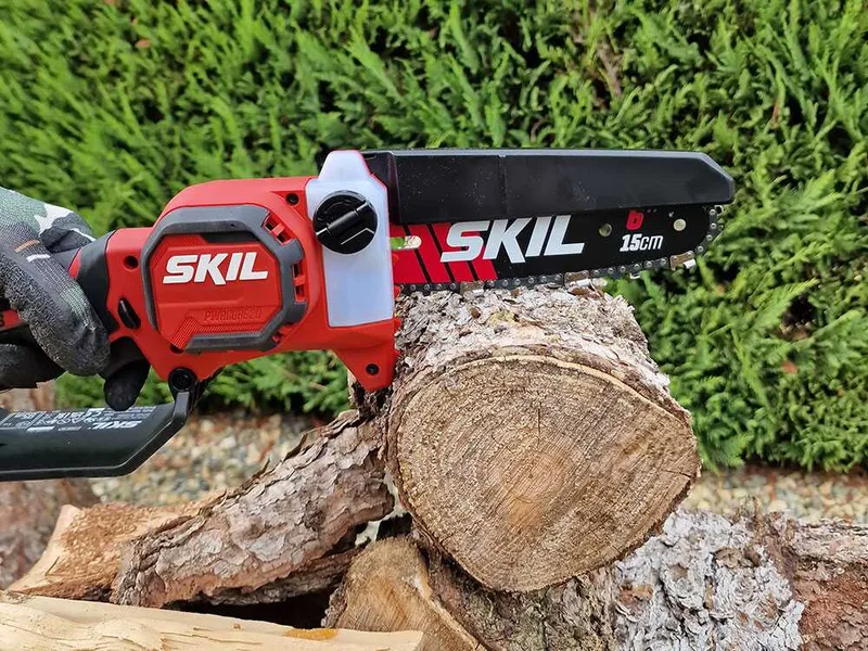Skil 0512CA - Élagueuse sur batterie