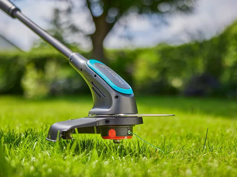 Gardena PowerTrim 30/18V P4A - Coupe-bordure à batterie - 18V 4Ah