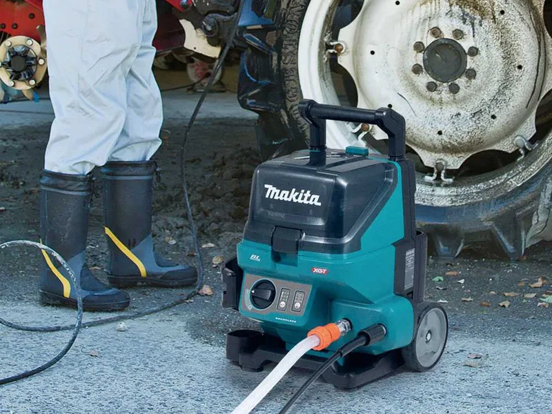 Makita HW001GZ - Nettoyeur haute pression à batterie - 115 bar - 7 l/min - 2 x 40 V - 4 Ah