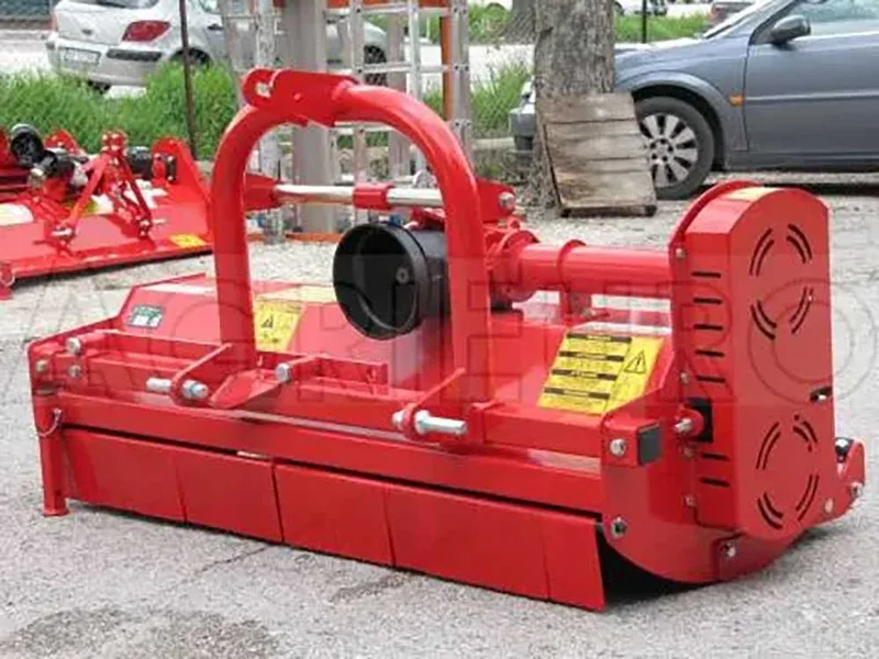 Premium Line CE 112 - Broyeur pour tracteur - Série médium-légère - Déplacement manuel