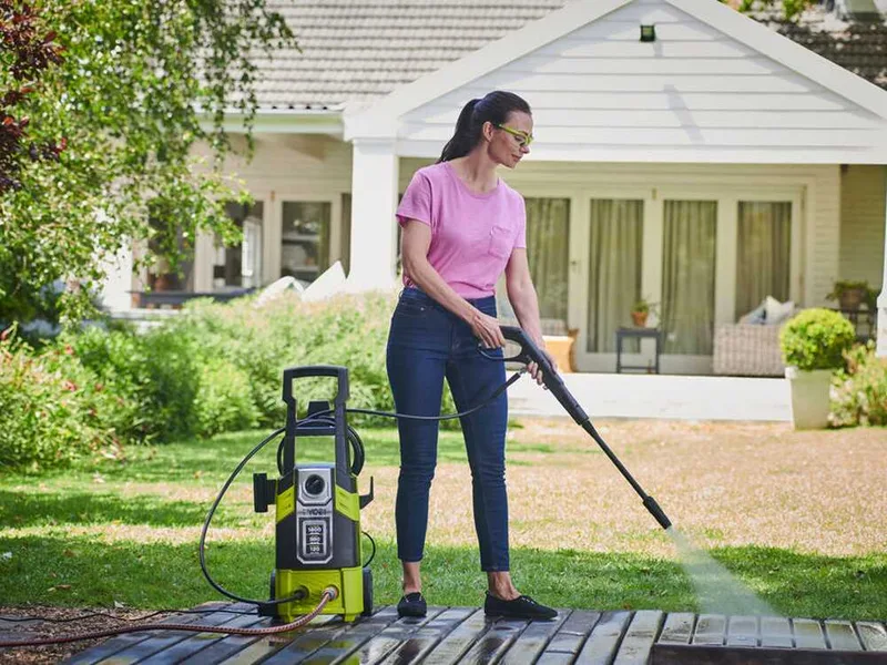 RYOBI RPW120B - Nettoyeur haute pression à froid - 1800W - 120 bar - 380 l/h