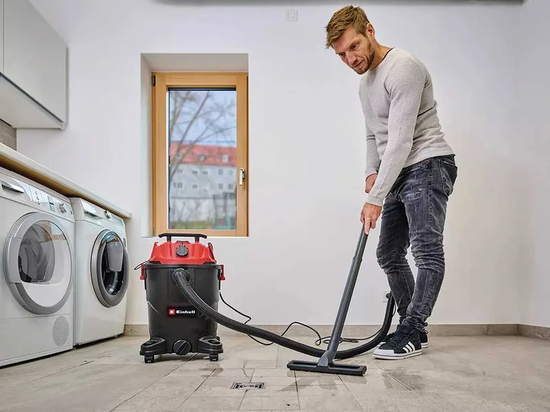 Einhell TC-VC 1825 A - Aspirateur eau et poussière - Cuve 25L - 1250W